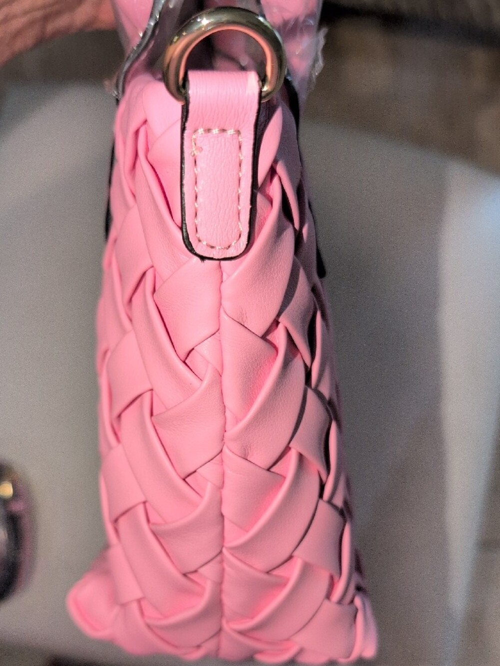 Woven Pink Women's Vegan Leather Handbag With Crossbody Strap - Picture 10 of 11